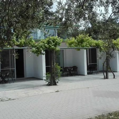 Bluegreen Aparthotel 2*
